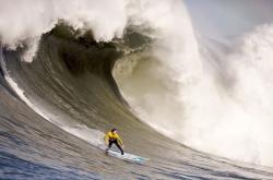开云体育官方网站-北欧风暴席卷E组，丹麦三球横扫瑞士，塔雷米独造三球演绎锋线教科书