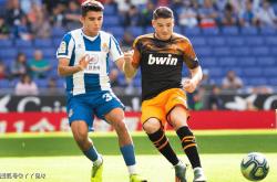 开云APP-关于瓦伦西亚迎来连胜，升至积分榜前列的信息