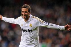 开云体育app-爱德华兹的火焰，当森林狼的利刃刺穿骑士的盾牌