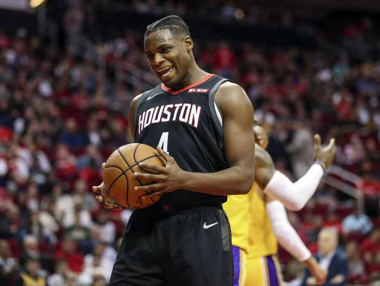 关于火箭主场全面压制赢球，子弹遭遇两连败的信息