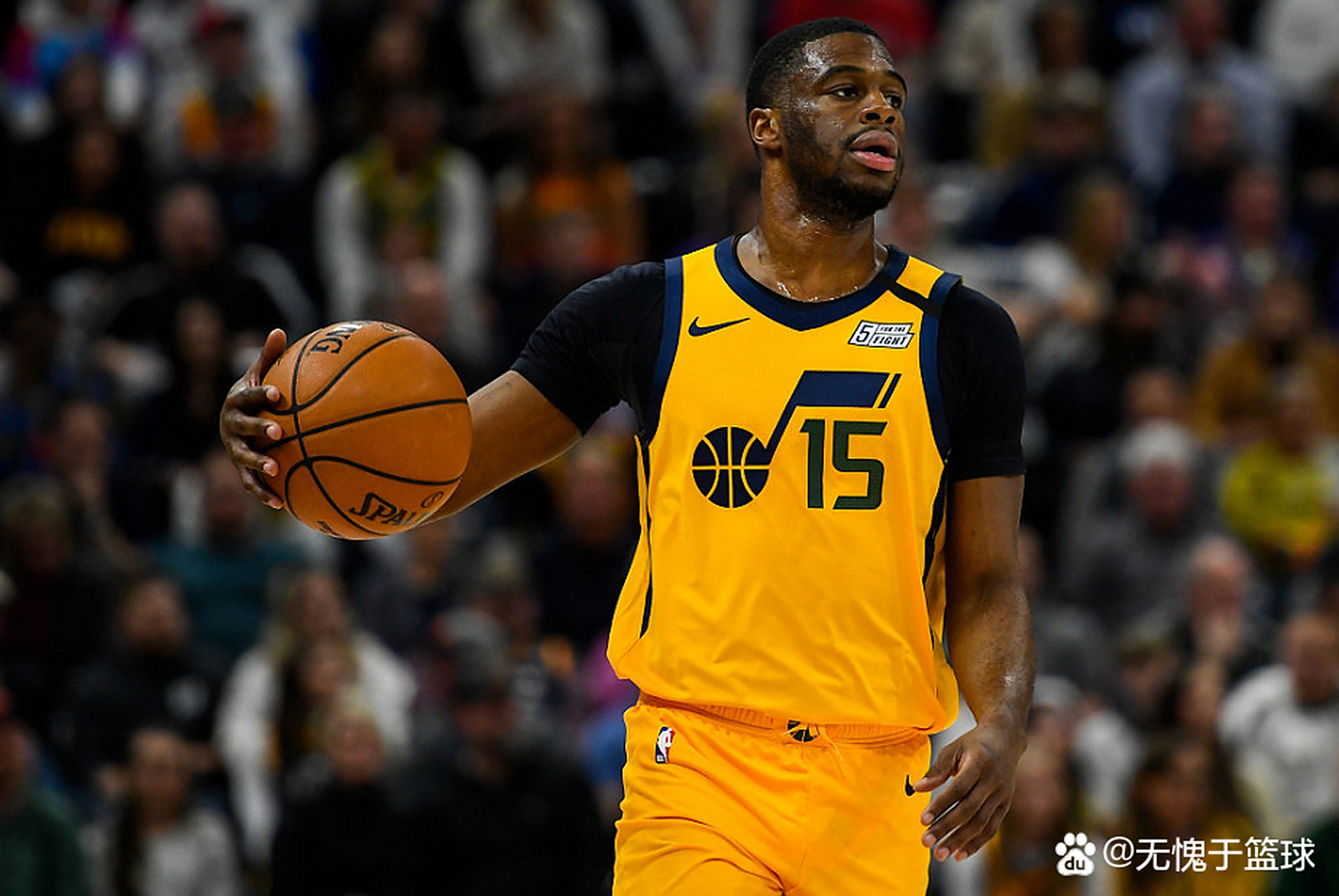 关于爵士队前锋鲁迪·戈贝尔创造新赛季轰炸历史精准防守的信息