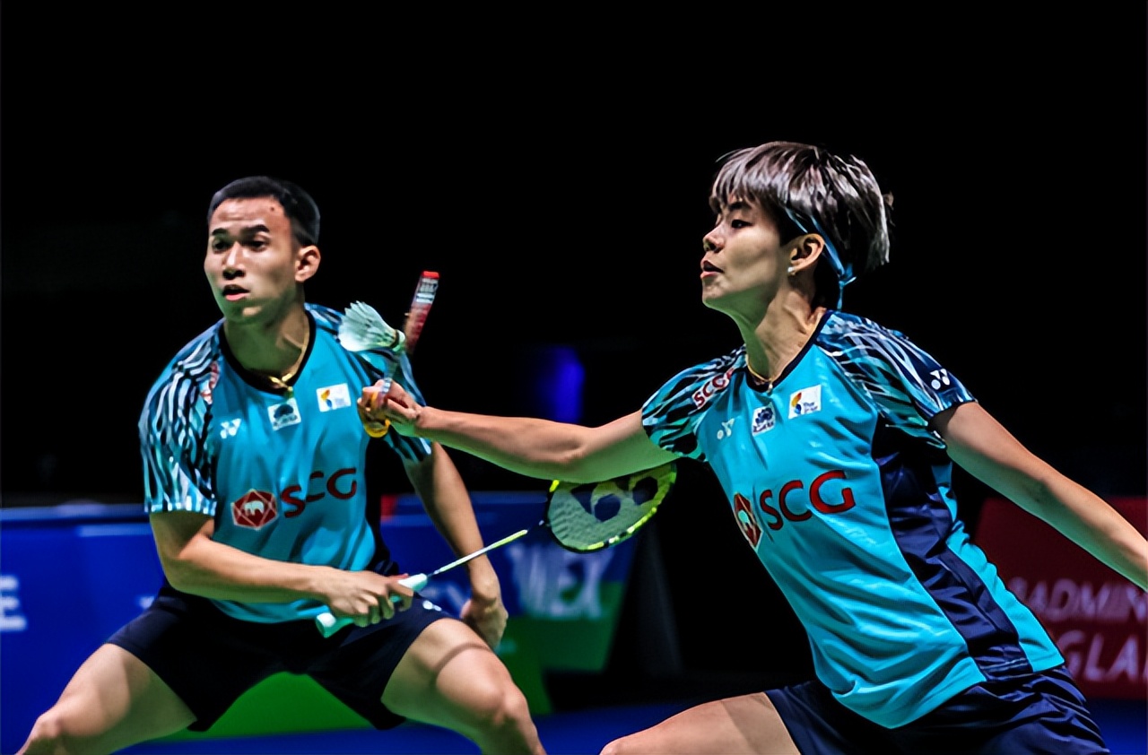 包含印尼羽毛球队绝杀中国羽毛球队，辛杜制霸全场的词条