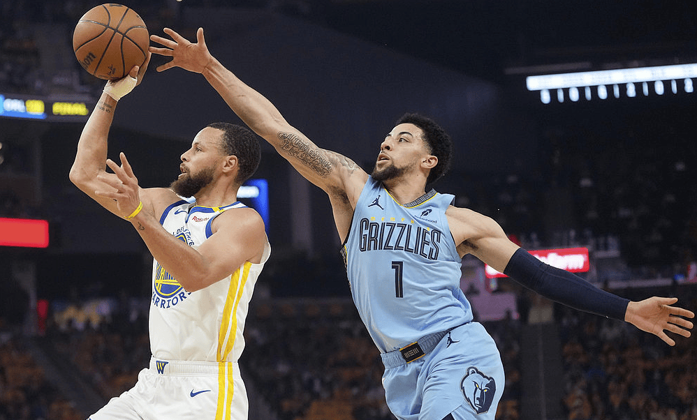 包含勇士B队轻取德国男篮，丹尼·格林爆发神勇的词条