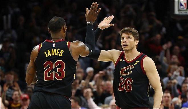 德国男篮力克凯尔特人B队，麦科勒姆统治全场的简单介绍