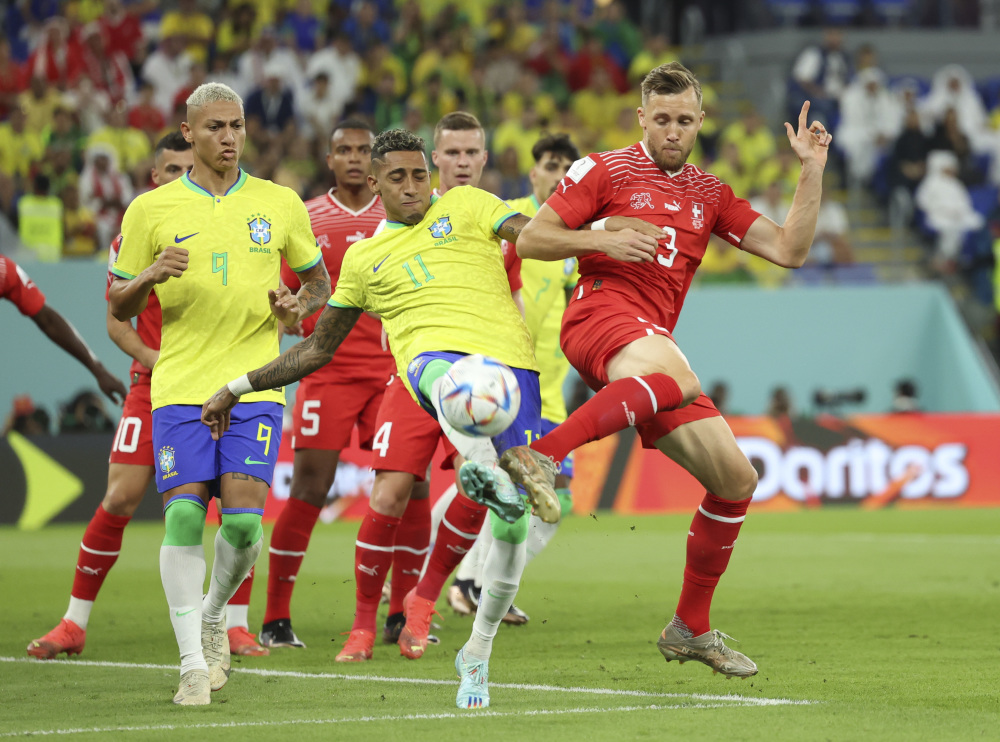 瑞士横扫巴尔干强手，提前出线