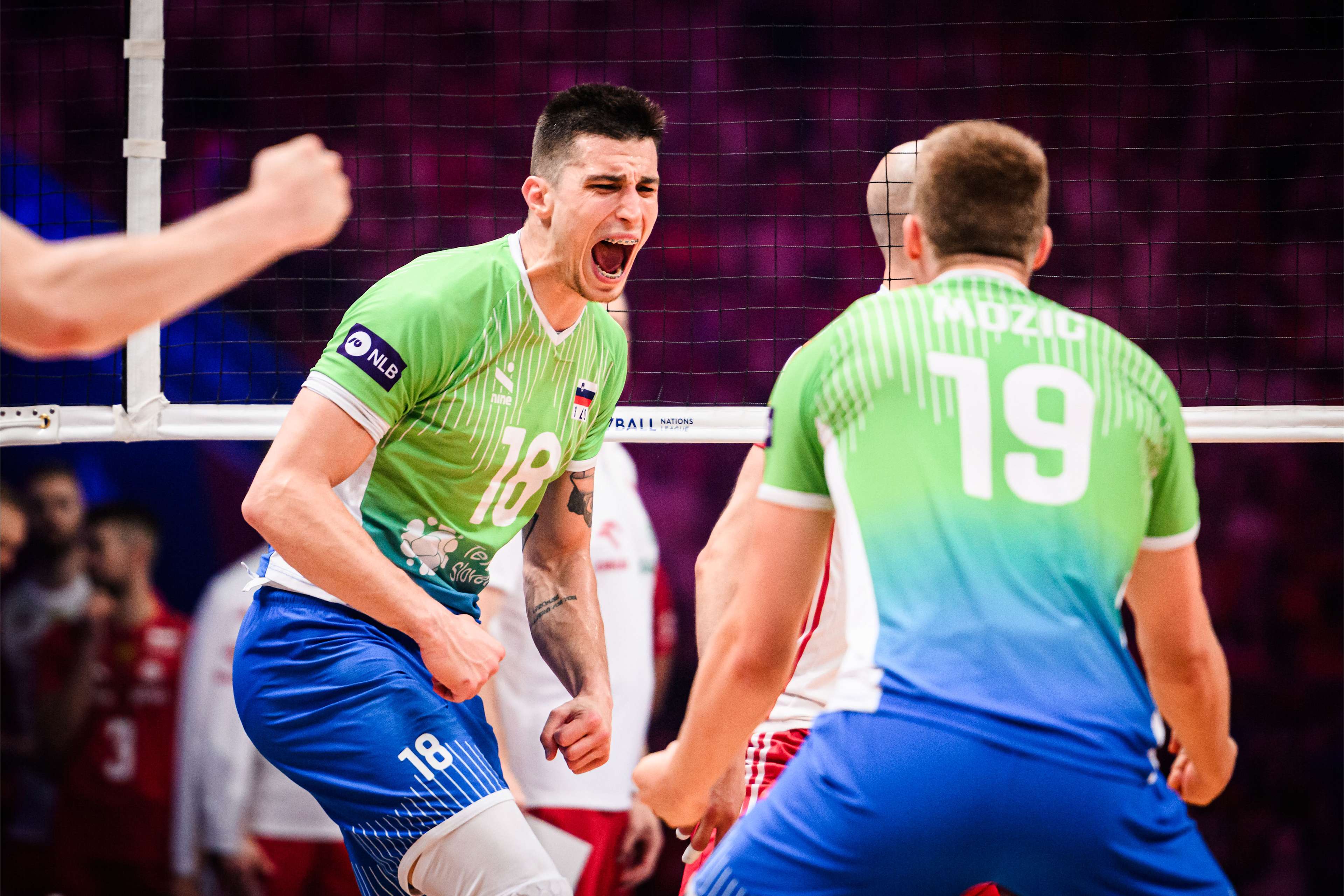 中东新秀中锋连场破门创造进球佳绩