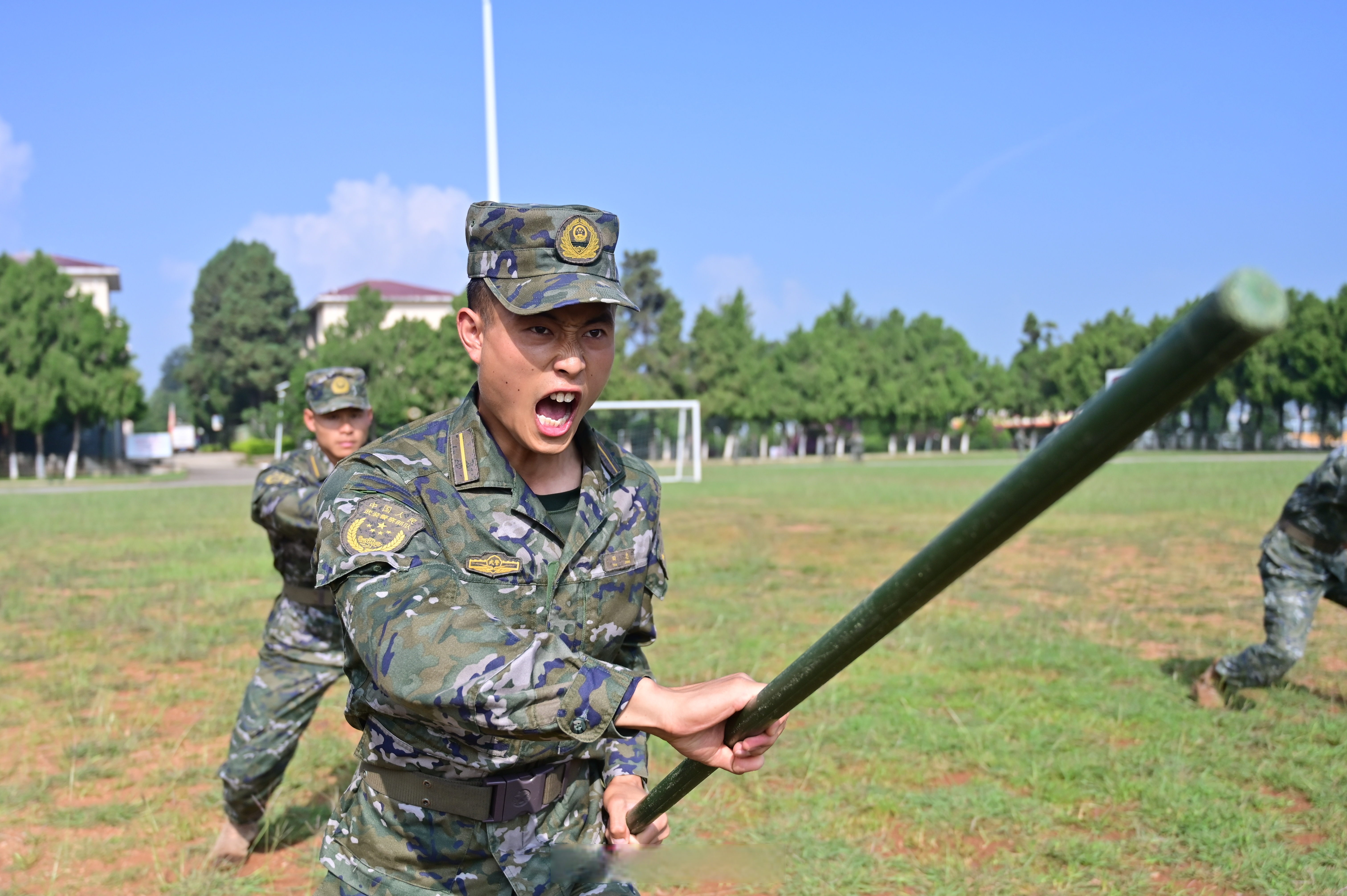 包含指挥如意！教练布置战术指导全队精准打击的词条