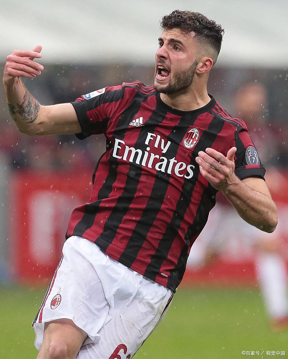 AC米兰遭遇惨败，联赛表现出现波动