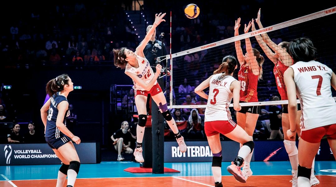 世界级球队在比赛中的精湛技艺