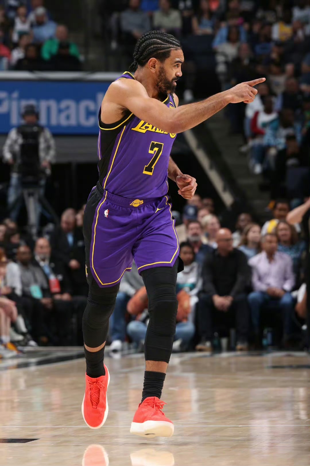 灰熊外线大将持续低迷，战绩下滑令人担忧的简单介绍