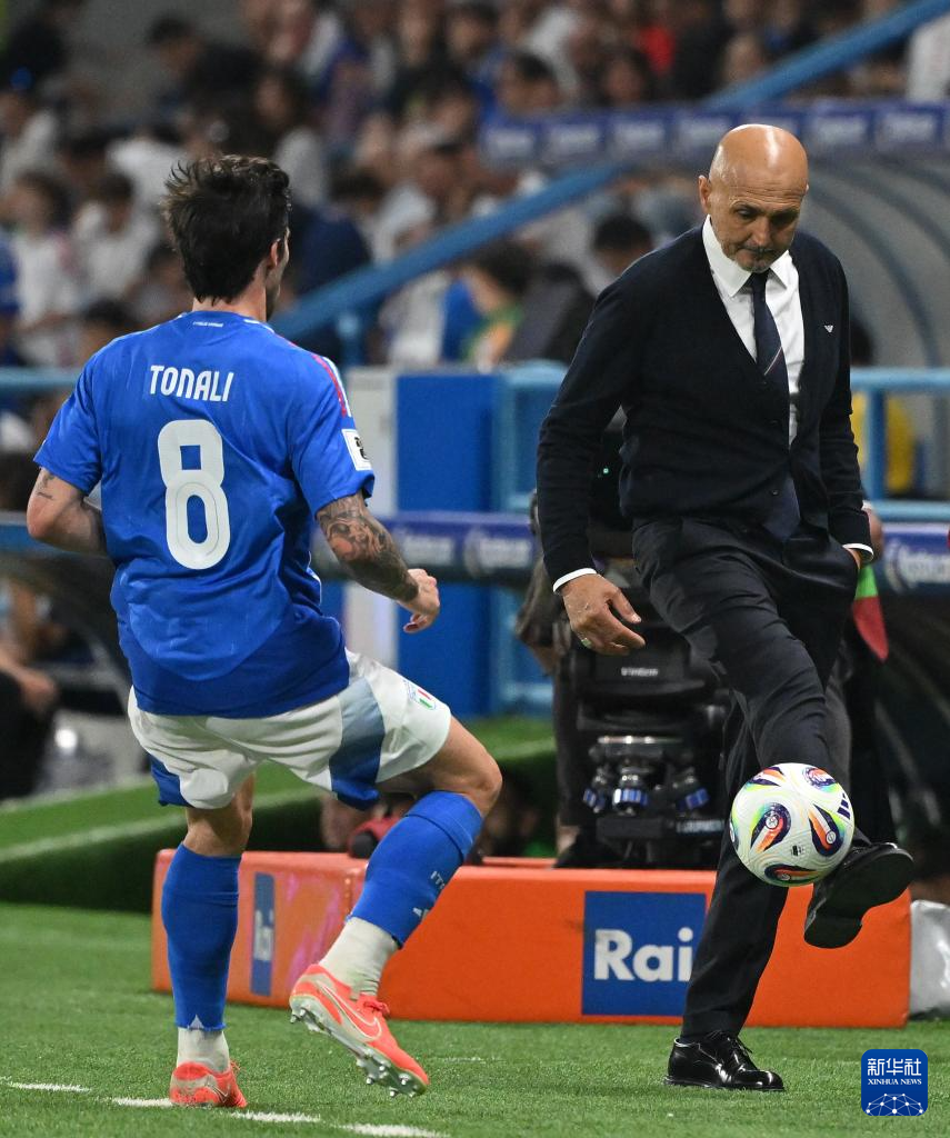 波黑队大胜摩尔多瓦，晋级欧洲国家杯半决赛