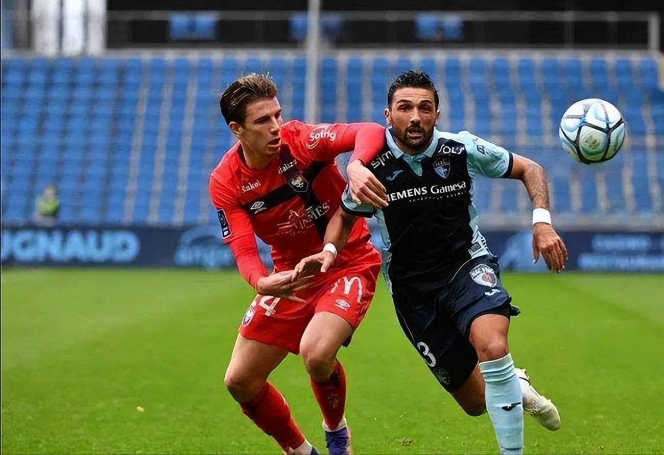 兰斯取得连胜，挤入联赛前十的简单介绍