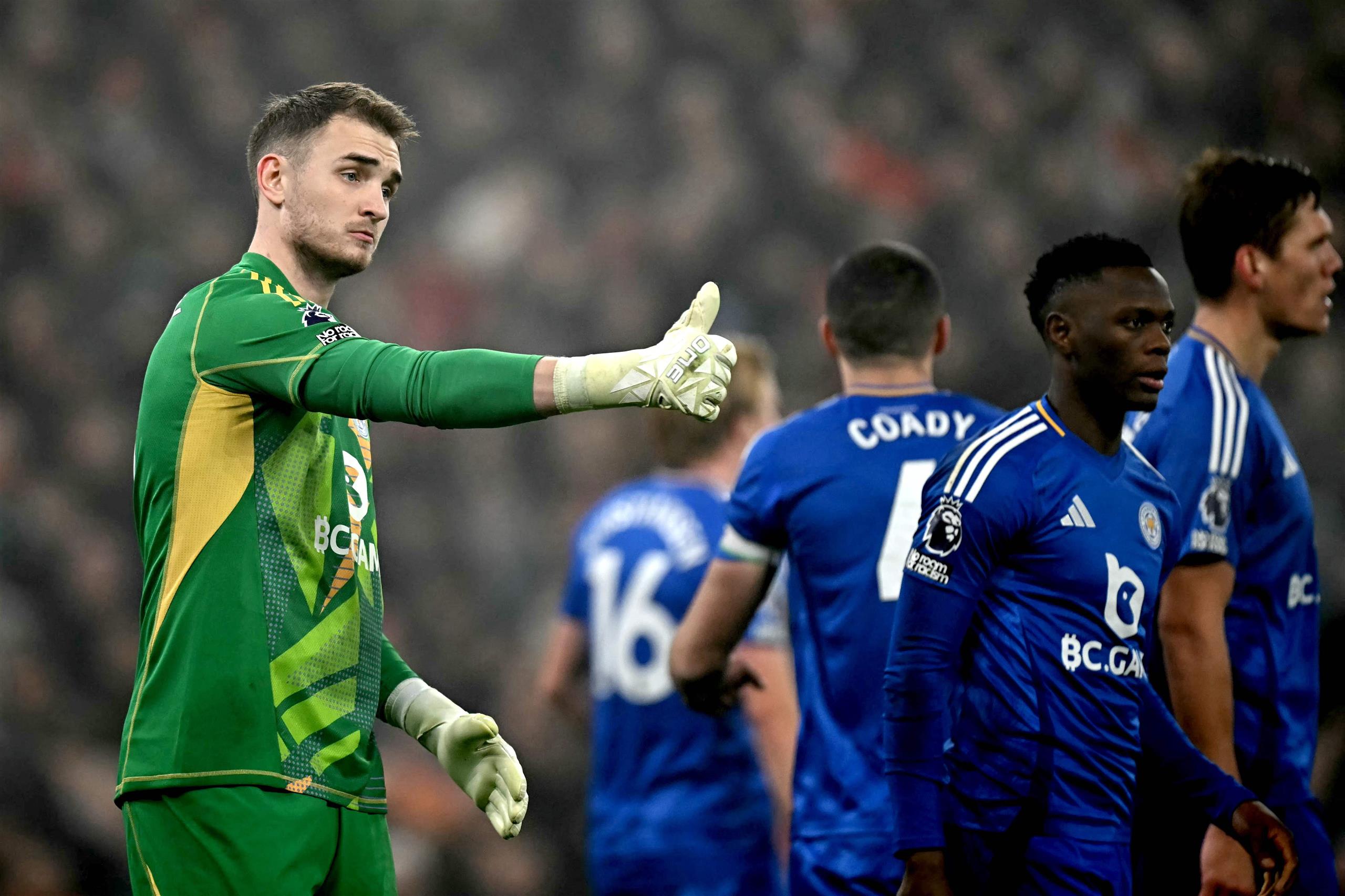 利物浦球员备战对阵莱斯特城的比赛：谁将笑到最后的简单介绍