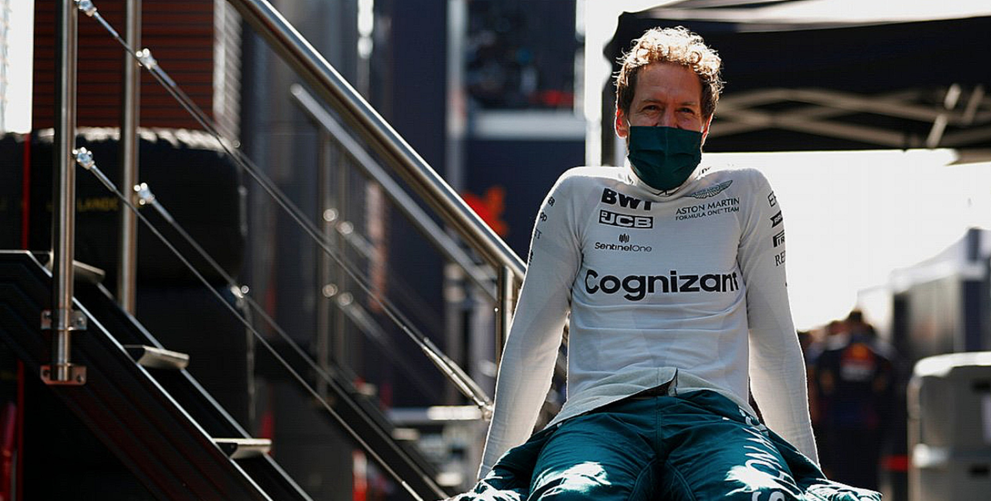 包含红牛二队力克阿斯顿马丁，阿隆索扛起全队的词条