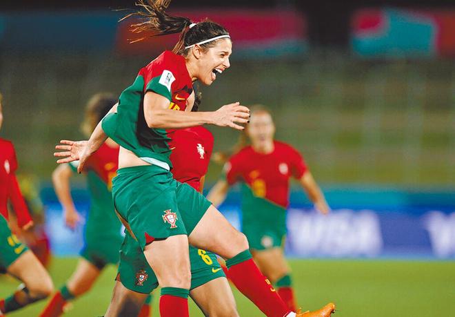 引黑马;葡萄牙女足迎难而上的简单介绍 引黑马;葡萄牙女足迎难而上的简单介绍