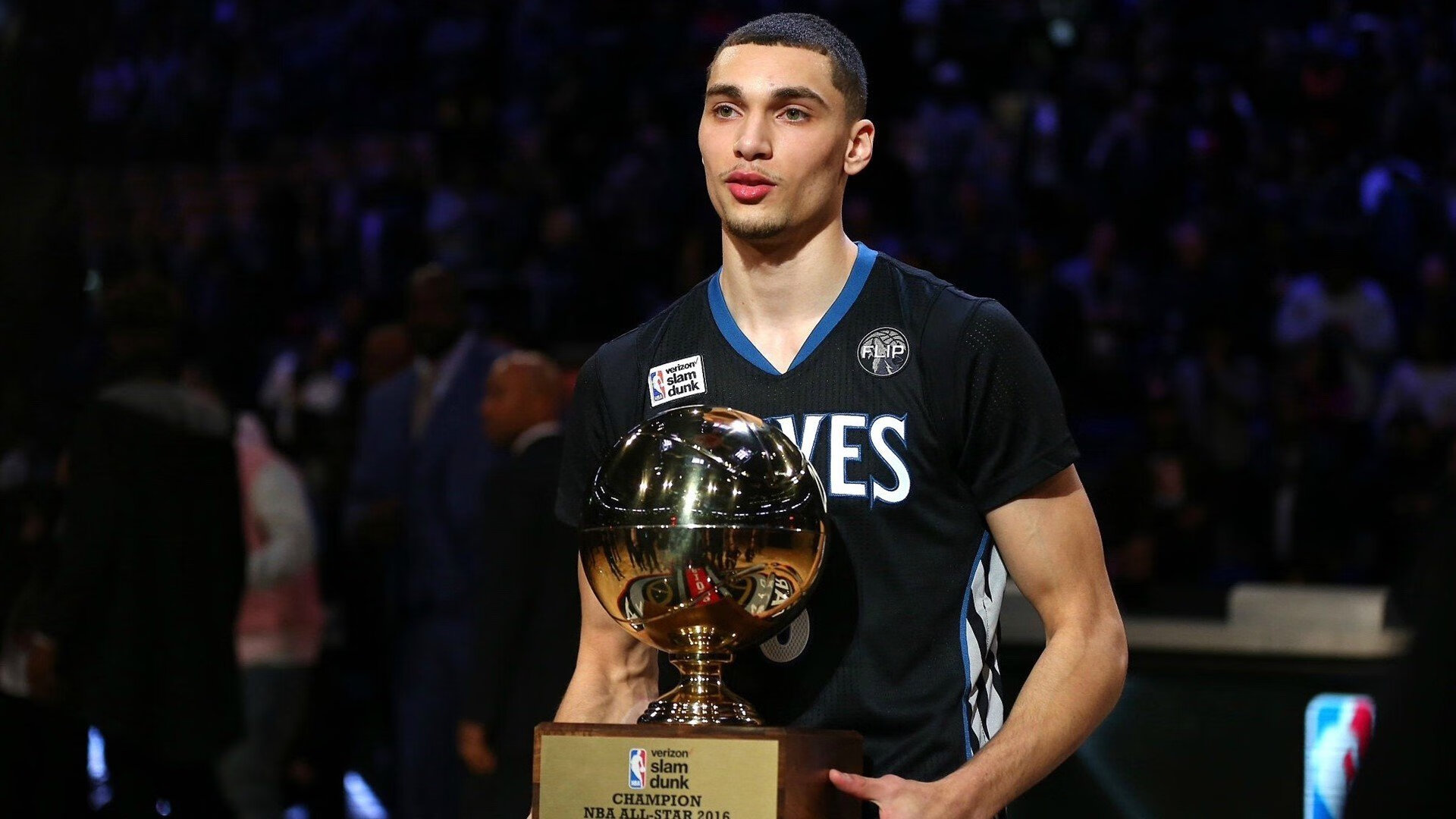 独行侠巅峰对决力克勇士,马克西无愧大场面先生