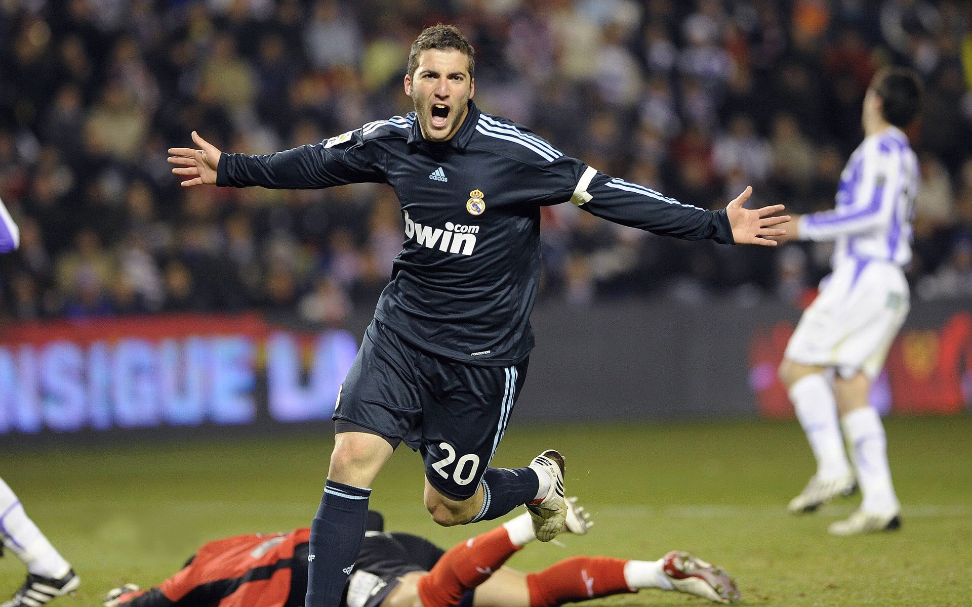 从曼城到2026,当稳稳拿下成为基因,佩德里如何接管未来